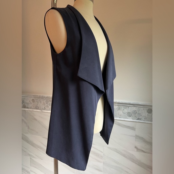 Anthropologie Elevenses Back Bow Detail Navy Vest Sz S - Picture 2 of 11